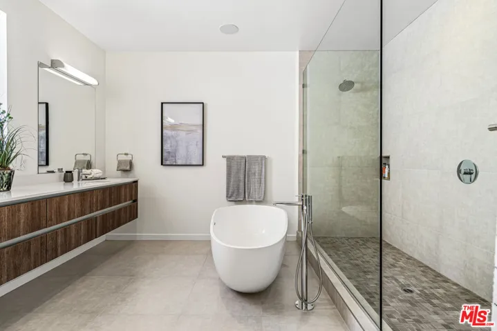 Primary Suite Bath