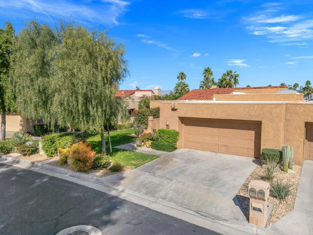 73148 Carrizo Circle, Palm Desert, California 92260 home-pic-1