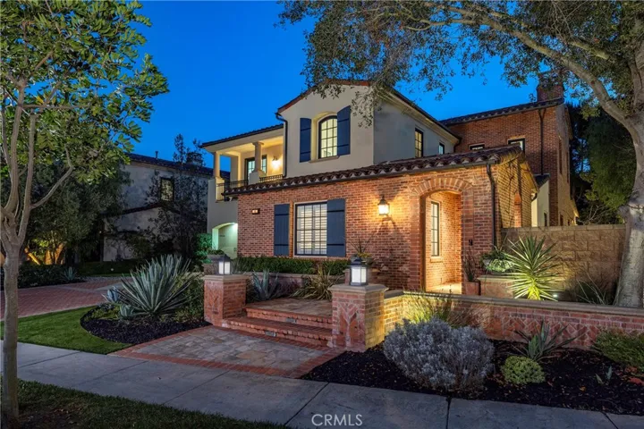 Great curb appeal