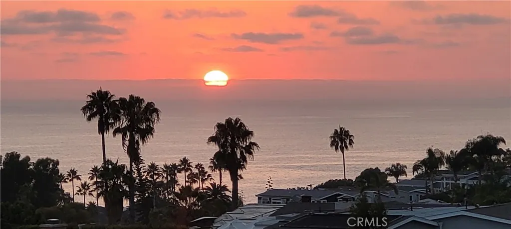 21682 Ocean Vista Drive A, Laguna Beach, California 92651 home-pic-22