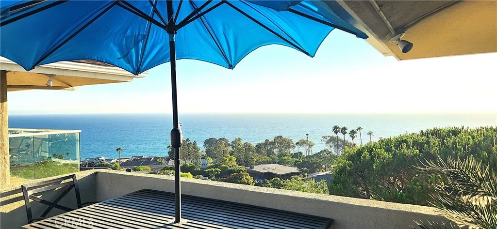 21682 Ocean Vista Drive A, Laguna Beach, California 92651 home-pic-20