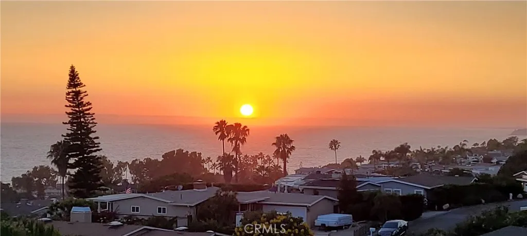 21682 Ocean Vista Drive A, Laguna Beach, California 92651 home-pic-21