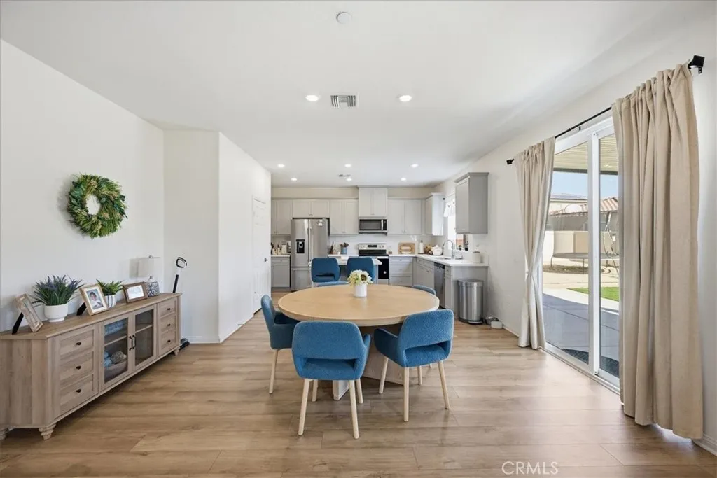29168 Cahill Court, Winchester, California 92596 home-pic-8