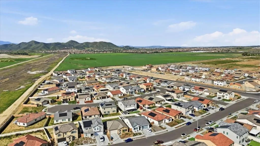 29168 Cahill Court, Winchester, California 92596 home-pic-37