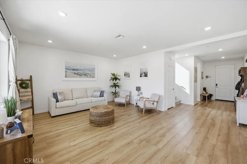 29168 Cahill Court, Winchester, California 92596 home-pic-10