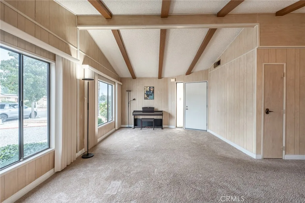 2981 Blue Spruce, Hemet, California 92545 home-pic-7