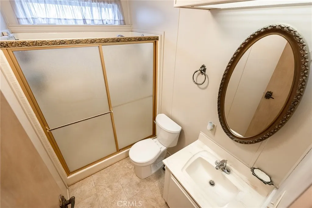 2981 Blue Spruce, Hemet, California 92545 home-pic-18