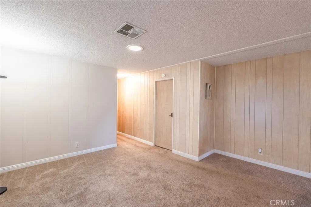 2981 Blue Spruce, Hemet, California 92545 home-pic-9