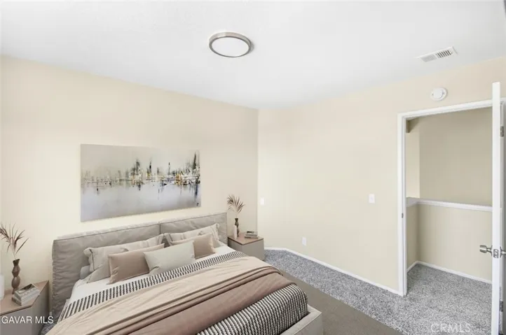 37717 49th E, Palmdale, California 93552