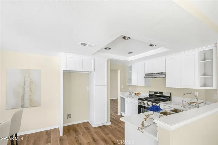 37717 49th E, Palmdale, California 93552