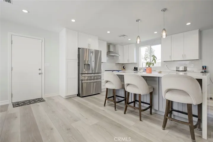 20437 Septo Street, Chatsworth, California 91311