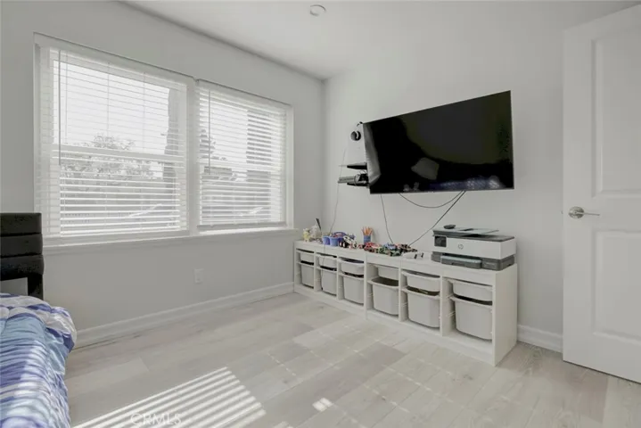 20437 Septo Street, Chatsworth, California 91311