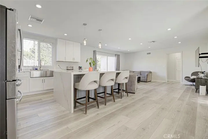 20437 Septo Street, Chatsworth, California 91311