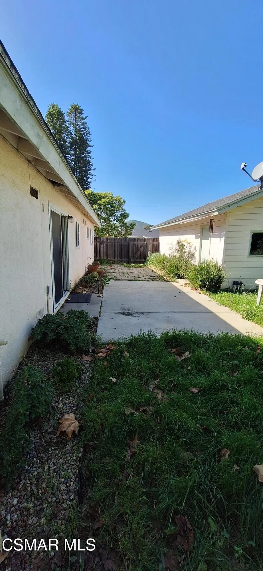 209 Delaware Drive, Ventura, California 93001 home-pic-10