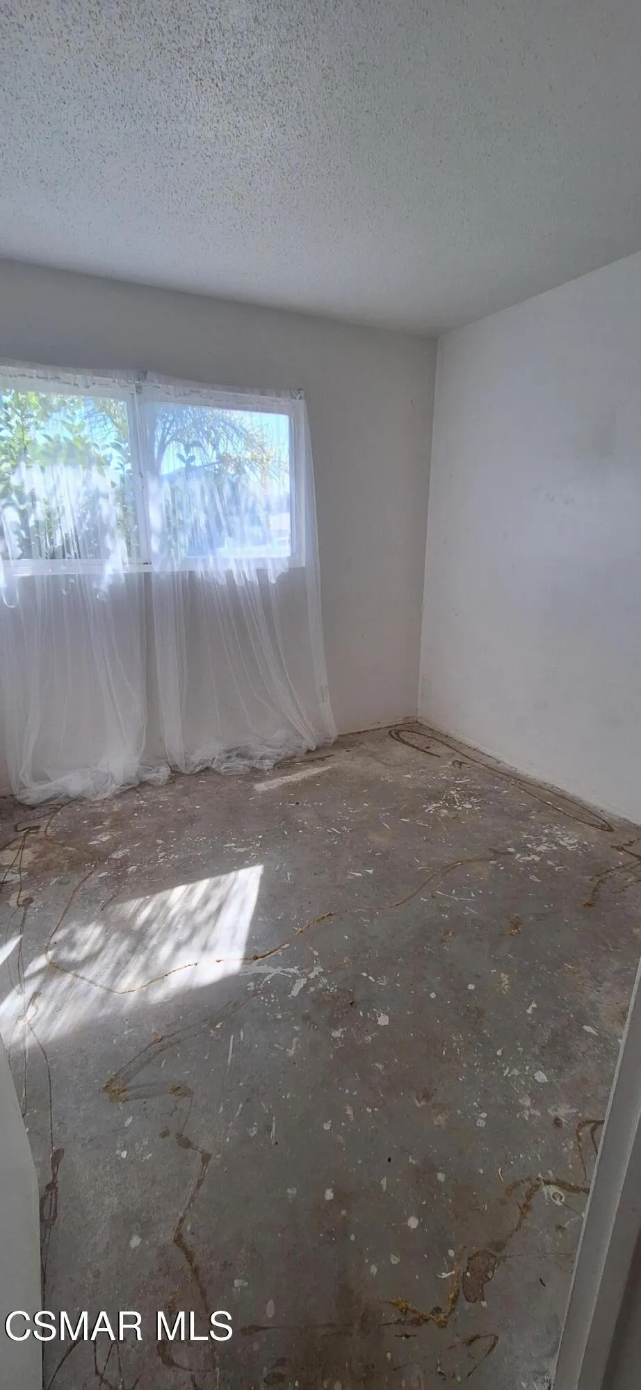 209 Delaware Drive, Ventura, California 93001 home-pic-7