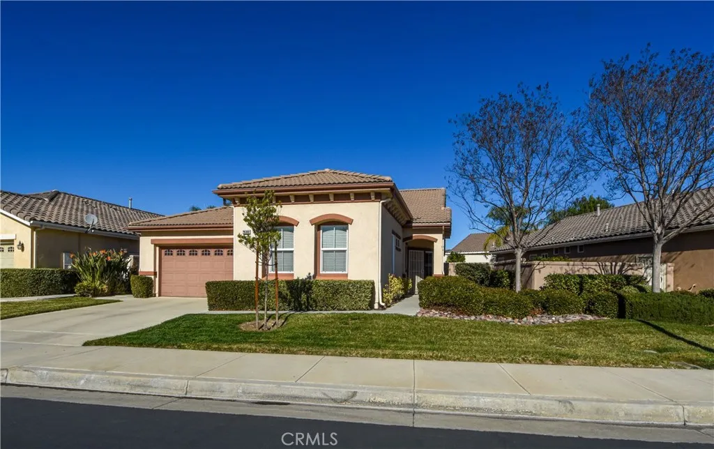 28300 Long Meadow Drive, Menifee, California 92584 home-pic-2