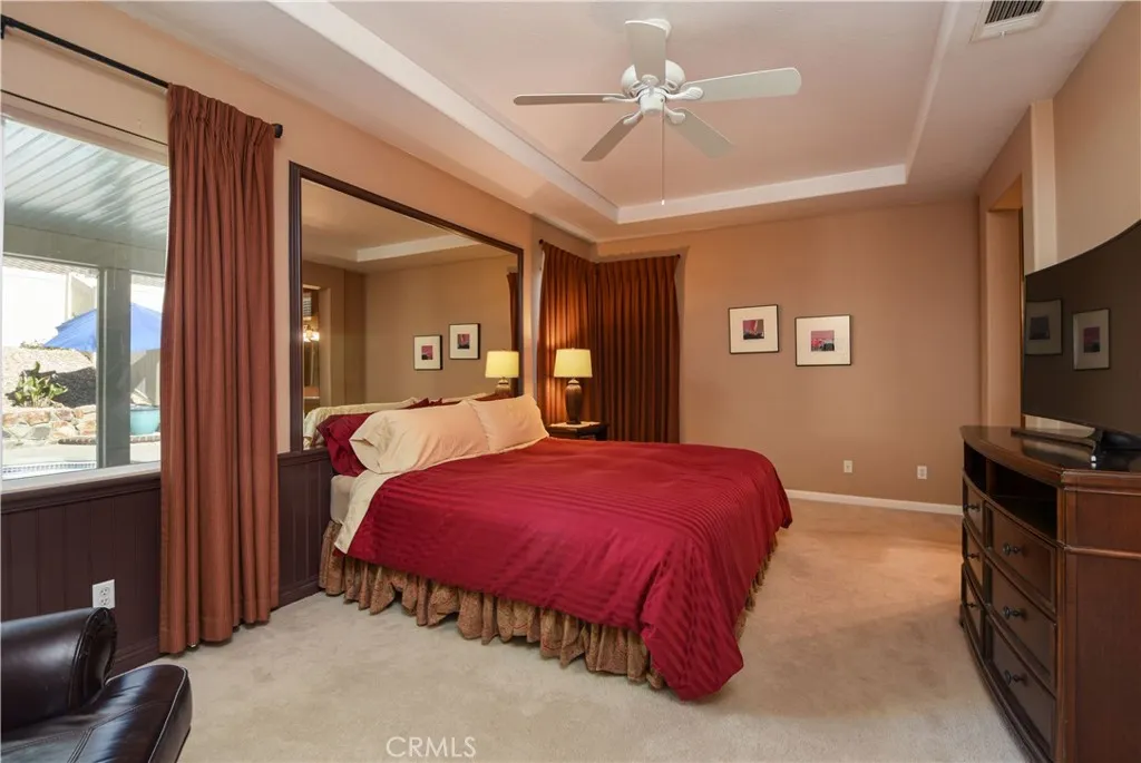 28300 Long Meadow Drive, Menifee, California 92584 home-pic-17