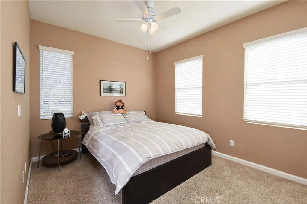 28300 Long Meadow Drive, Menifee, California 92584 home-pic-21