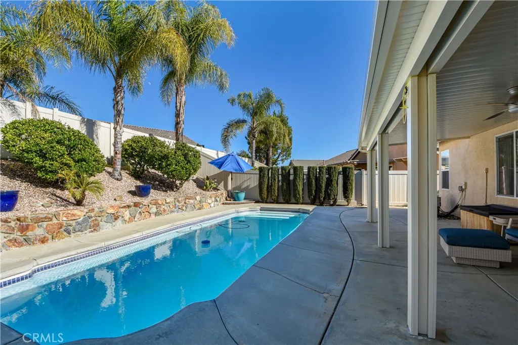 28300 Long Meadow Drive, Menifee, California 92584 home-pic-27