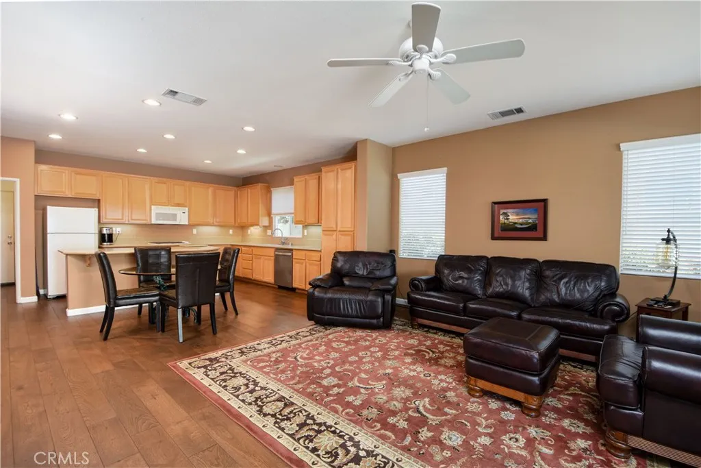 28300 Long Meadow Drive, Menifee, California 92584 home-pic-13