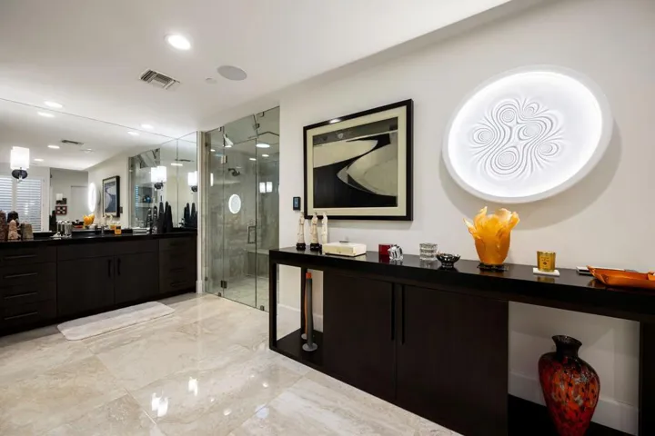 97-web-or-mls-DC_Thunderbird_OPMG_0126_0