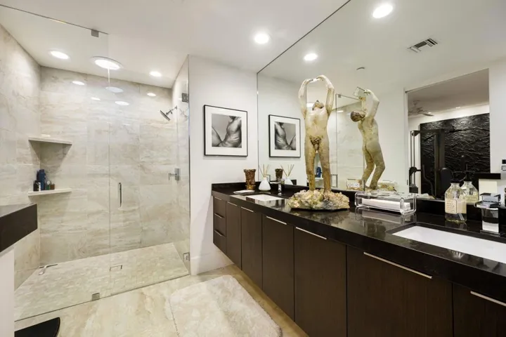 109-web-or-mls-DC_Thunderbird_OPMG_0126_