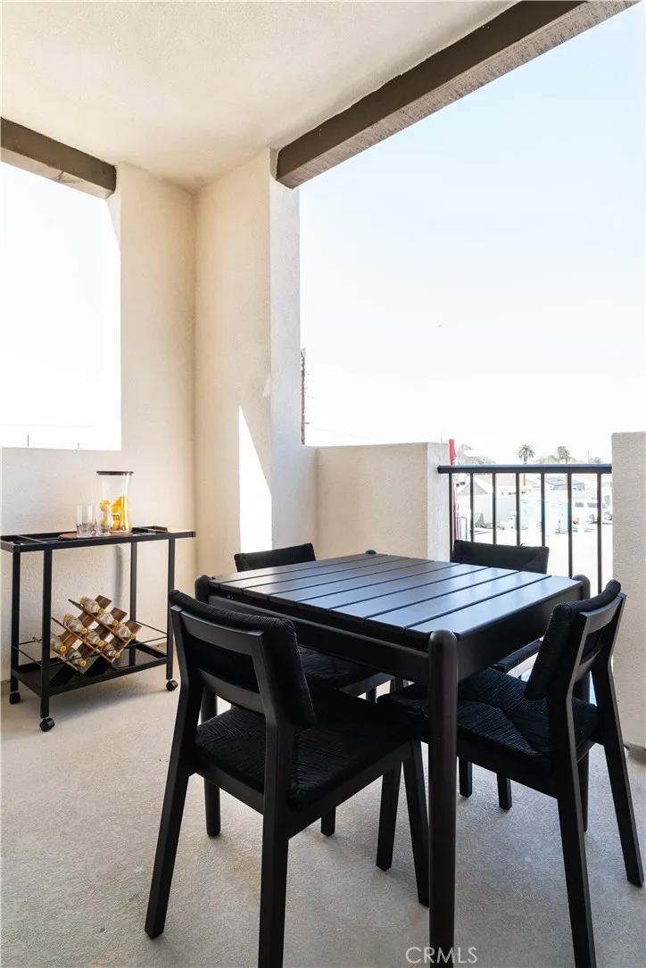 216 Stillwater Lane, Claremont, California 91711 home-pic-5