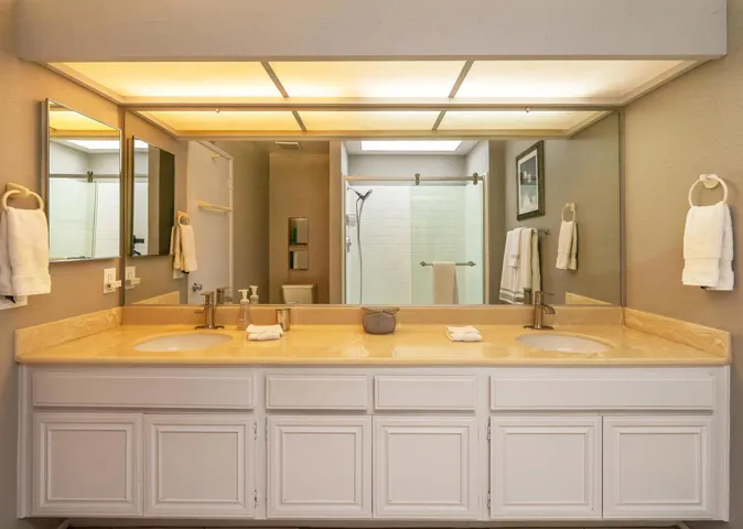 68704 CALLE TOLOSA 49