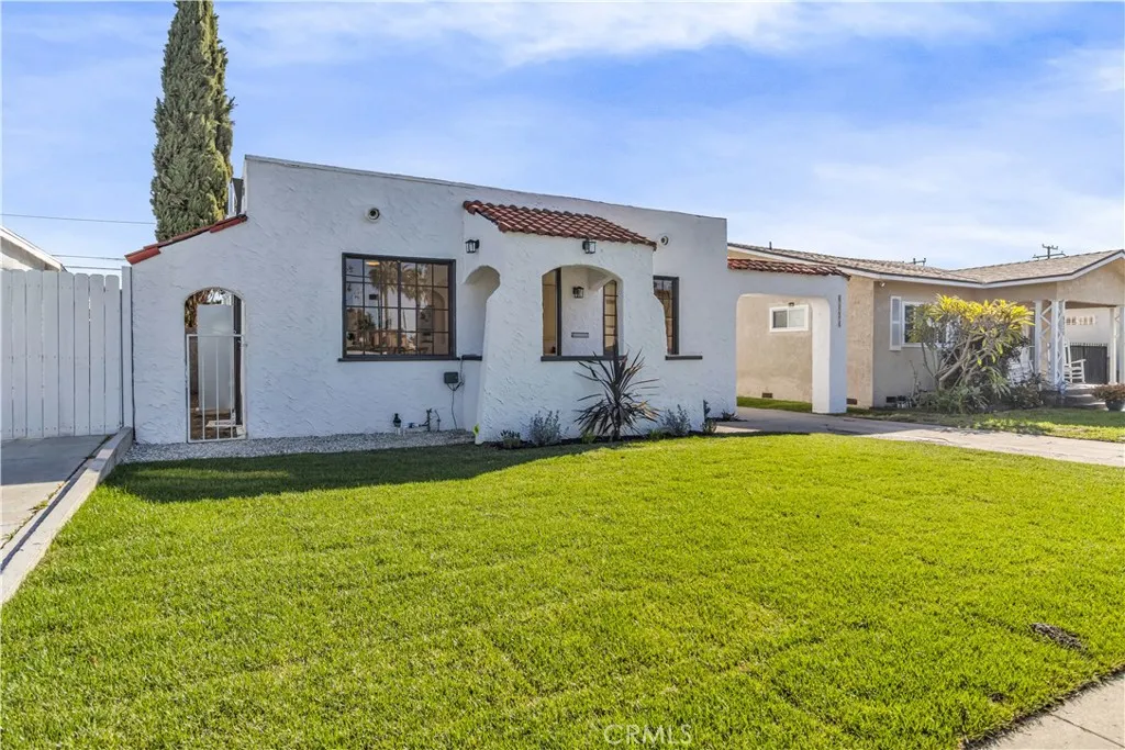 6034 Lime, Long Beach, California 90805 home-pic-2