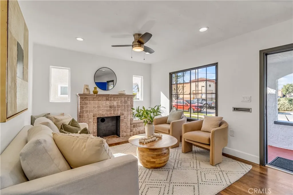 6034 Lime, Long Beach, California 90805 home-pic-8