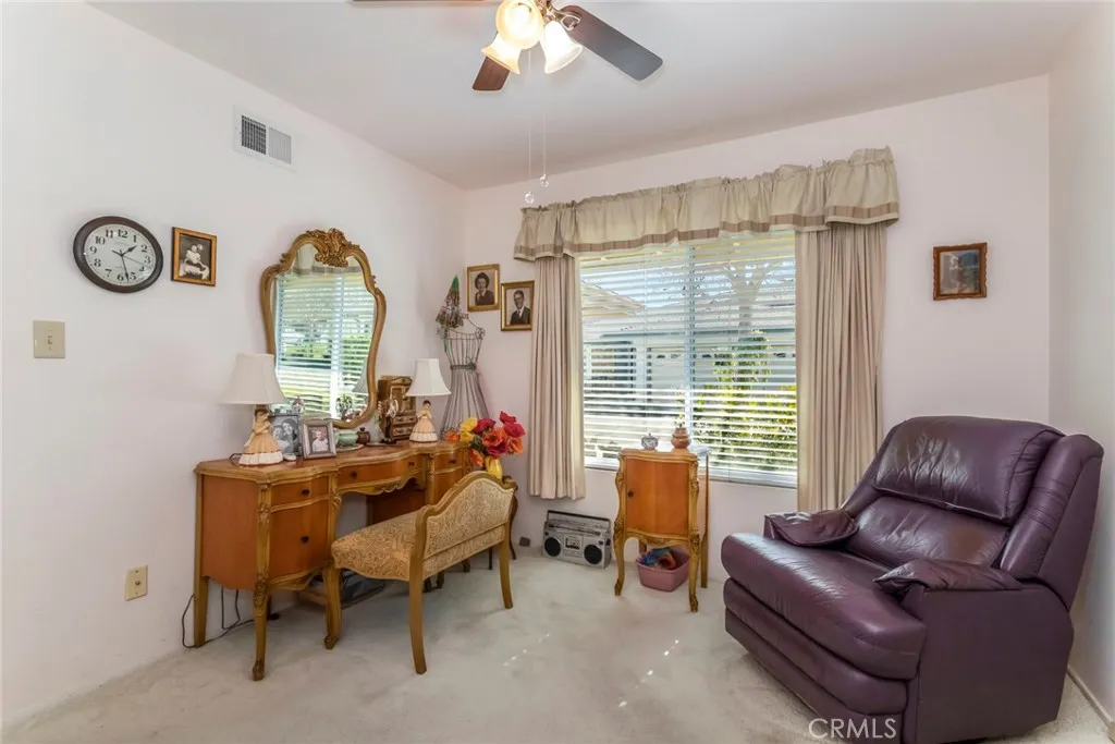 26856 Oak Branch Circle, Newhall, California 91321 home-pic-11