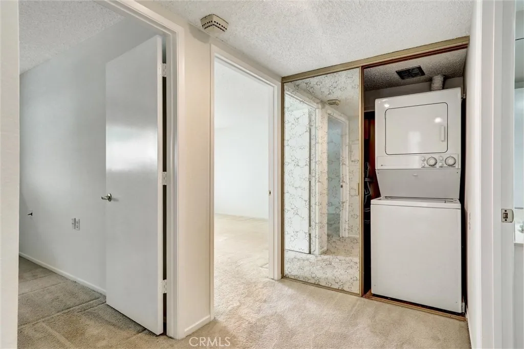 3301 Via Carrizo P, Laguna Woods, California 92637 home-pic-17