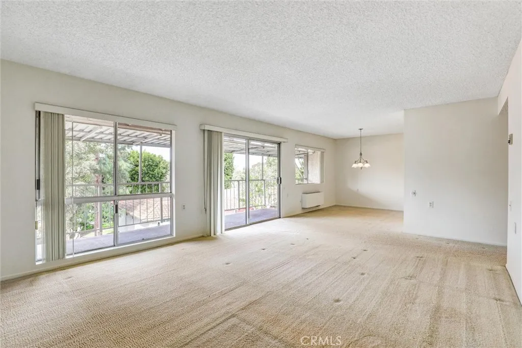 3301 Via Carrizo P, Laguna Woods, California 92637 home-pic-4