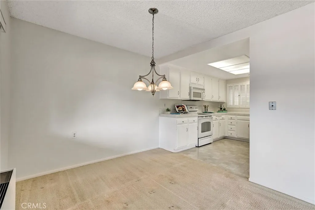 3301 Via Carrizo P, Laguna Woods, California 92637 home-pic-12
