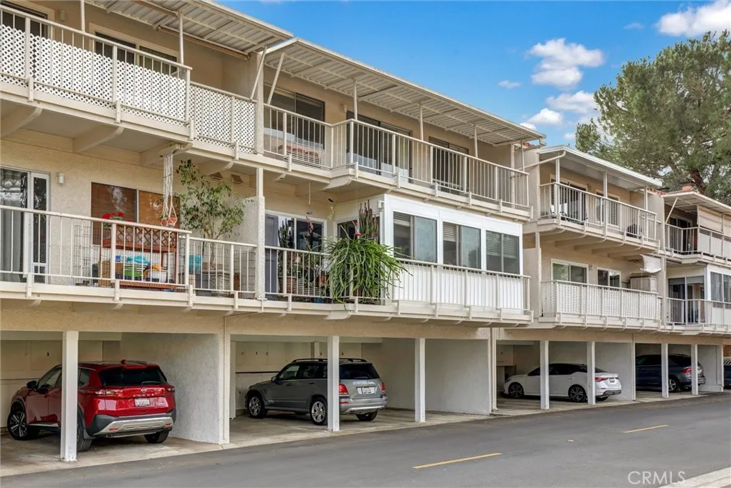 3301 Via Carrizo P, Laguna Woods, California 92637 home-pic-27