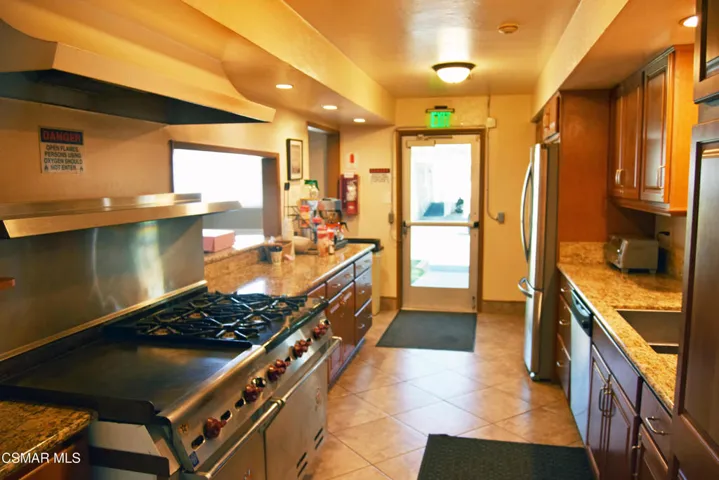Clubhouse Kitchen
