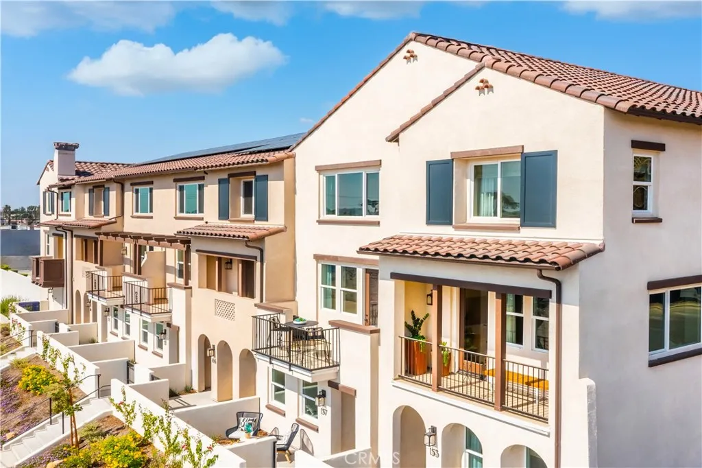 228 Stillwater Lane, Claremont, California 91711 home-pic-2