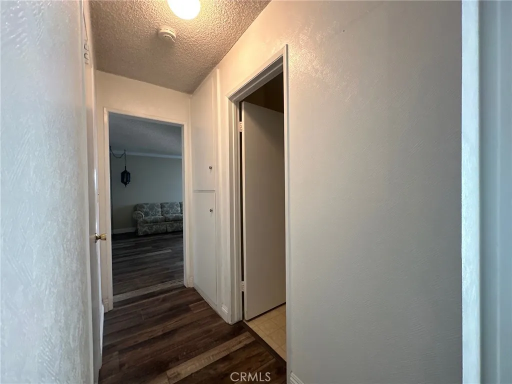 6849 Whitman Drive, Buena Park, California 90620 home-pic-12