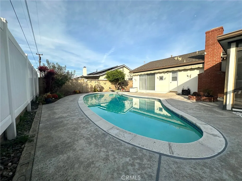 6849 Whitman Drive, Buena Park, California 90620 home-pic-28