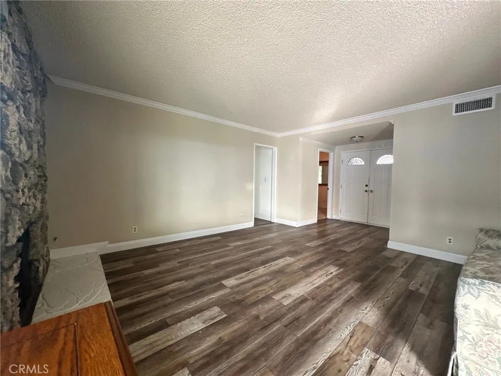 6849 Whitman Drive, Buena Park, California 90620 home-pic-9