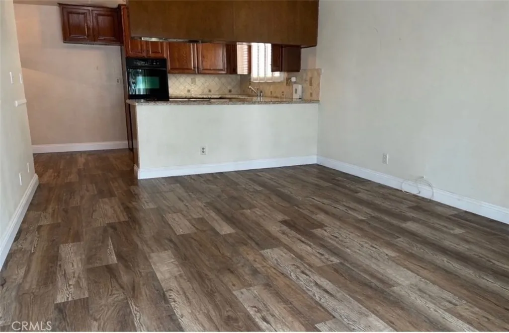 6849 Whitman Drive, Buena Park, California 90620 home-pic-11