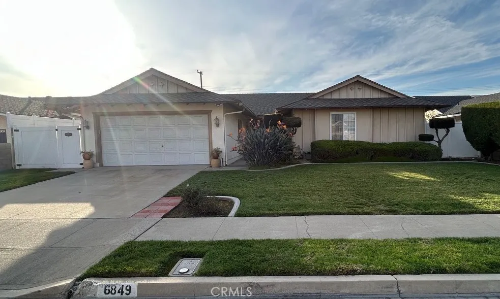 6849 Whitman Drive, Buena Park, California 90620 home-pic-1