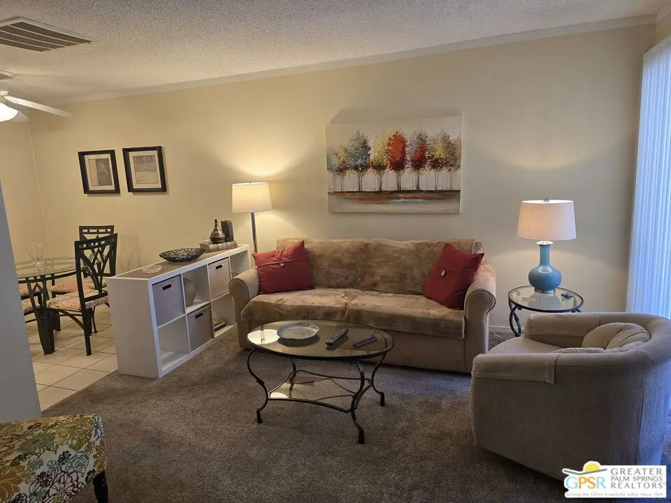 470 S Calle Encilia B2, Palm Springs, California 92262 home-pic-1
