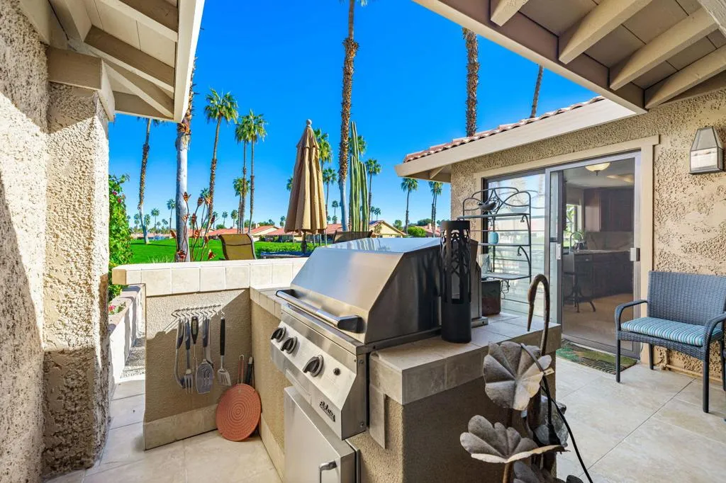 201 Camino Arroyo N, Palm Desert, California 92260 home-pic-27
