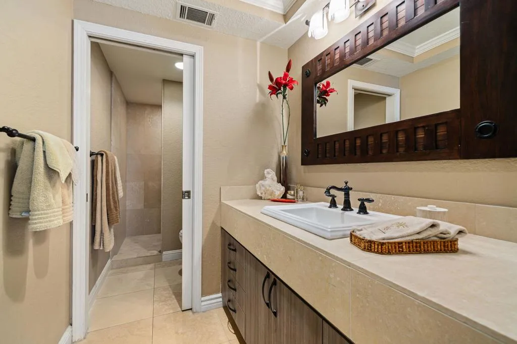 201 Camino Arroyo N, Palm Desert, California 92260 home-pic-37
