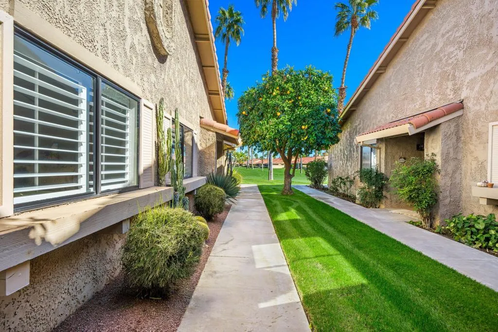 201 Camino Arroyo N, Palm Desert, California 92260 home-pic-13