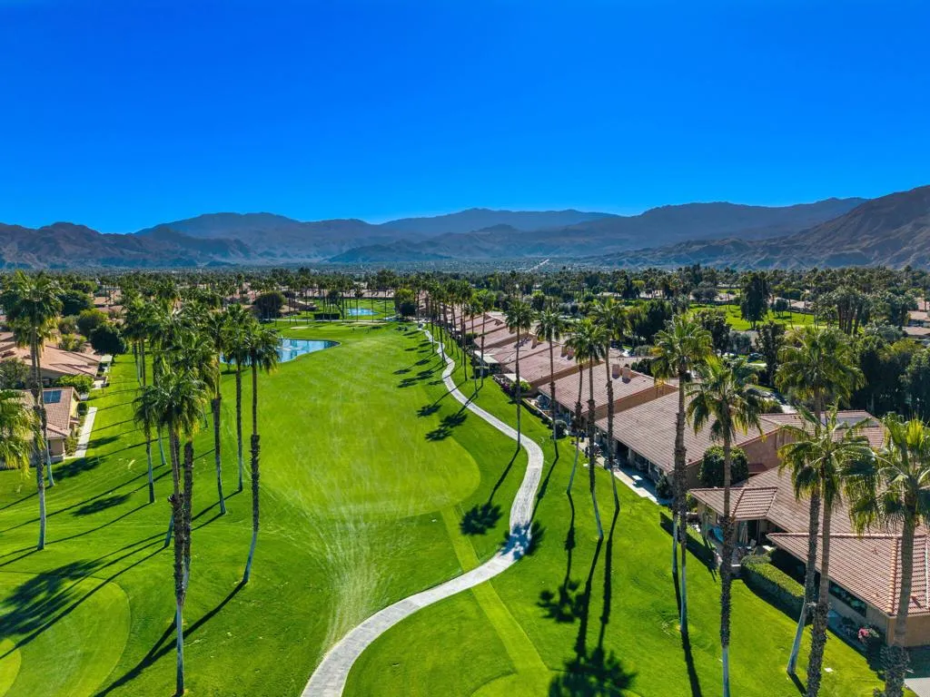 201 Camino Arroyo N, Palm Desert, California 92260 home-pic-9