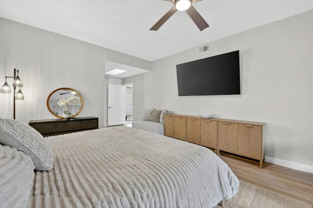 48119 Calle Seranas, La Quinta, California 92253 home-pic-11