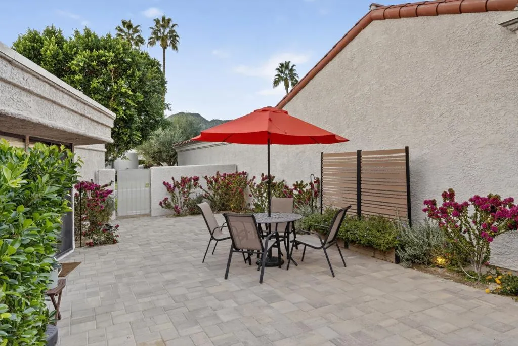 48119 Calle Seranas, La Quinta, California 92253 home-pic-25
