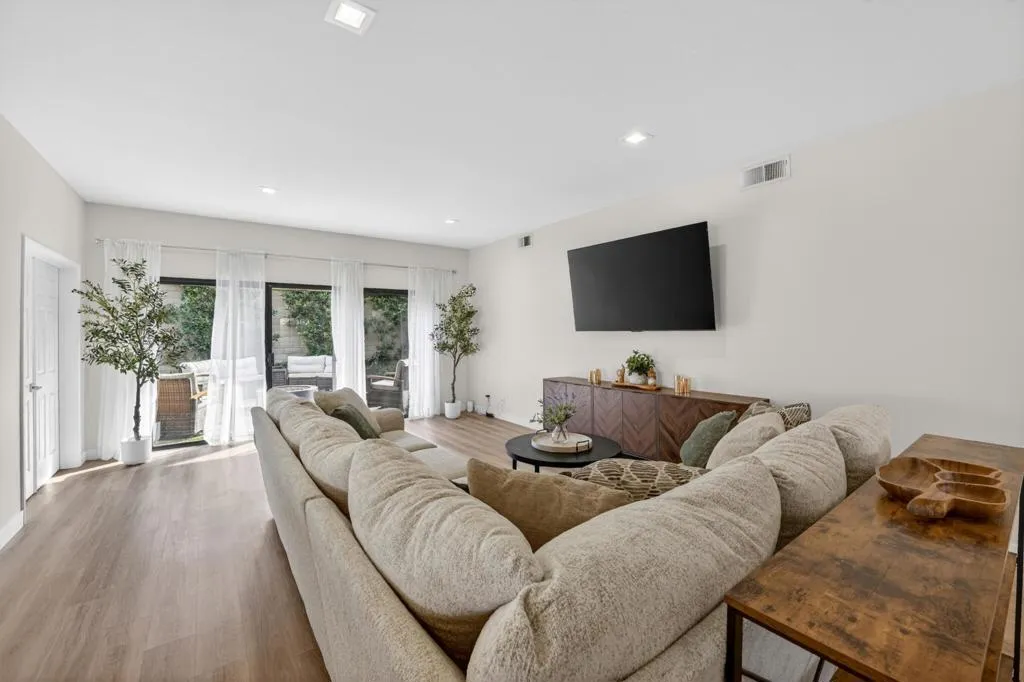 48119 Calle Seranas, La Quinta, California 92253 home-pic-6